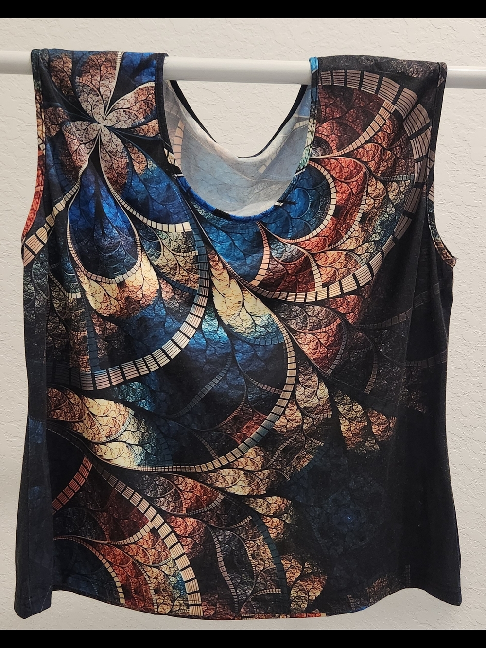 Sleeveless Abstract Spiral Print Tank Top - Blue/Gold/Brown